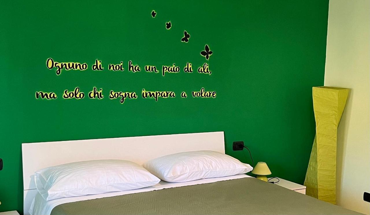 Color House Malpensa B&B Cassano Magnago Ngoại thất bức ảnh