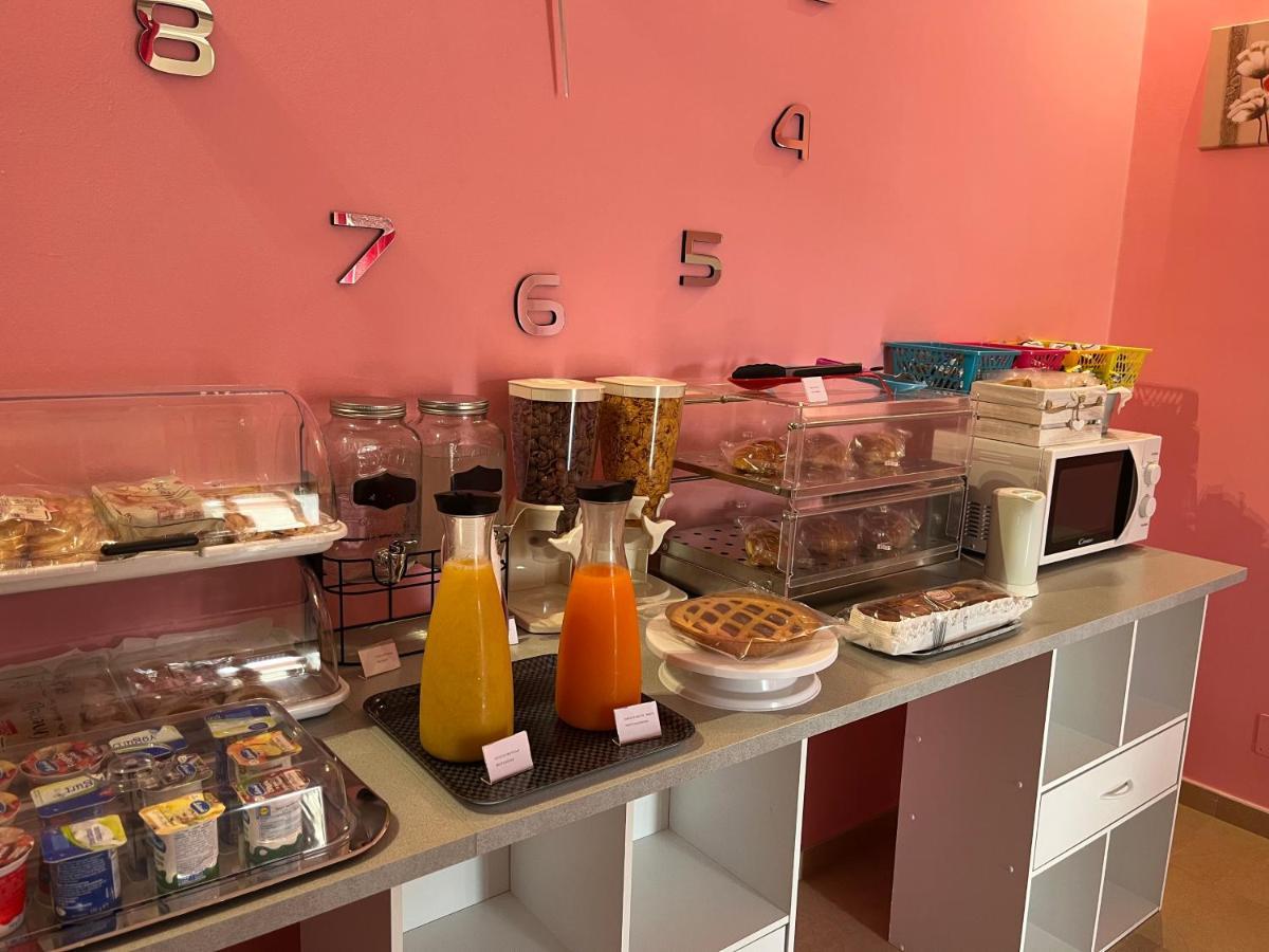 Color House Malpensa B&B Cassano Magnago Ngoại thất bức ảnh