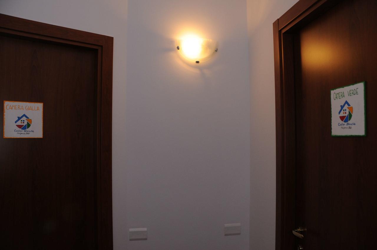 Color House Malpensa B&B Cassano Magnago Ngoại thất bức ảnh